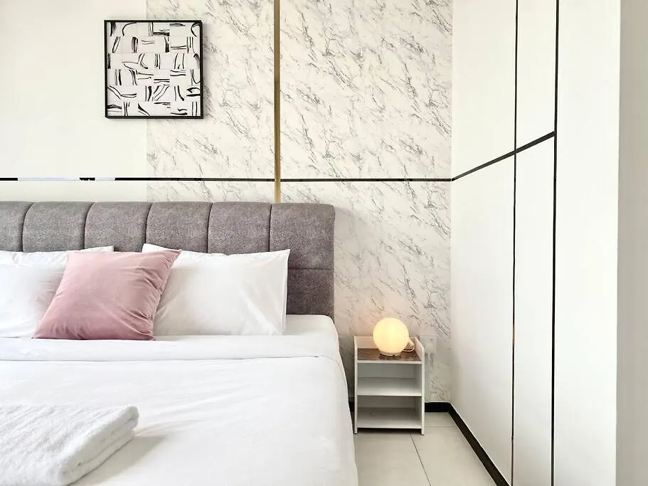 Urban Suites #Luxury Leisure #Infinity Pool #Local Neighbourhood #4Pax #2Br 2Bath #2King #Quality Well Maintained #Private Host Jelutong Malaysia