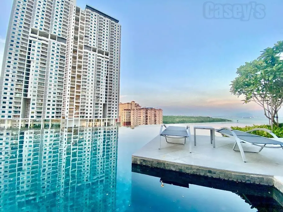 Urban Suites #Luxury Leisure #Infinity Pool #Local Neighbourhood #4Pax #2Br 2Bath #2King #Quality Well Maintained #Private Host Jelutong Apartment